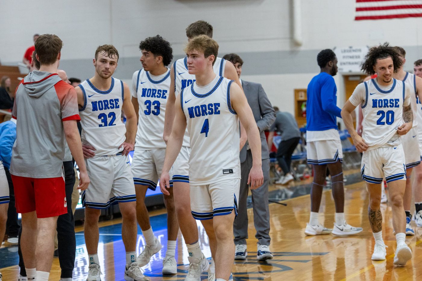Kyanu with Luther teammates after a game